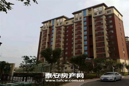 城东远航水晶城精装2室2厅高层好楼层证满五年送家具家电